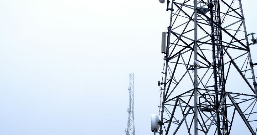 photo of cell tower